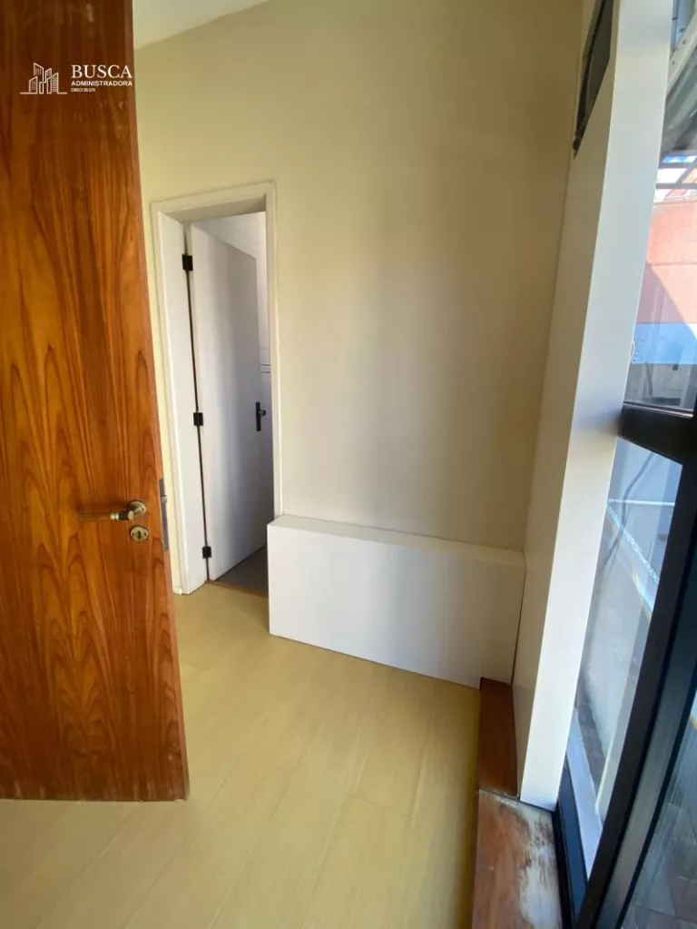 Foto 9 de Sala com 1 banheiro e 35m² para alugar no bairro Auxiliadora, Porto Alegre