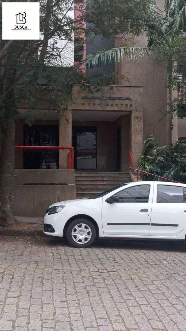 Foto 1 de Sala com 55m² para alugar no bairro Auxiliadora, Porto Alegre